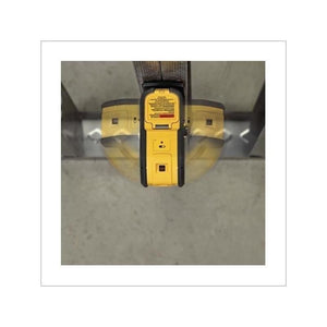 DEWALT | DW083K 3 Beam Laser Pointer - Mississauga Hardware Centre IncDEWALTDW083K
