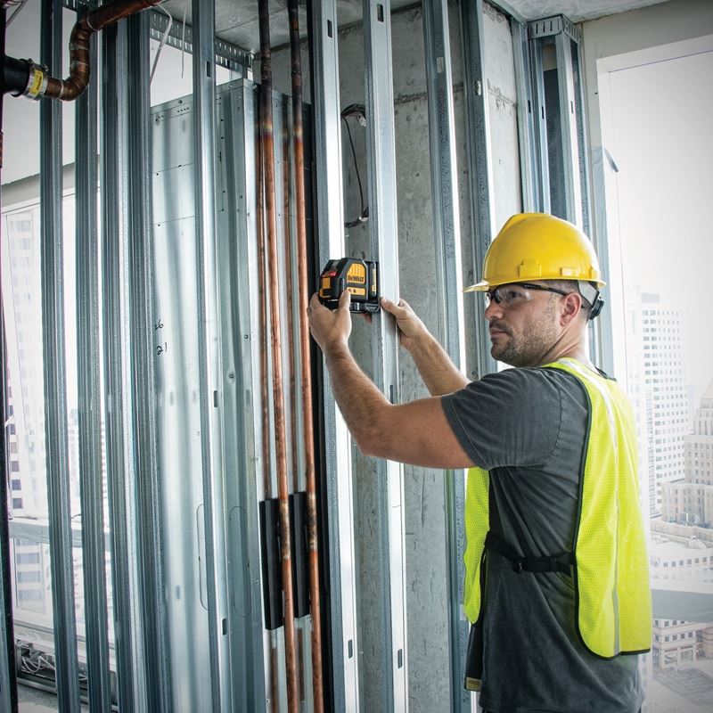 DEWALT DW088LR 12V MAX COMPATIBLE RED CROSS LINE LASER - Mississauga Hardware Centre IncDEWALTDW088LR