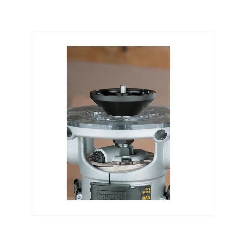 DEWALT | DW618M 2 - 1/4HP Maximum Motor HP EVS Router Motor with Soft Start - Mississauga Hardware Centre IncDEWALTDW618M