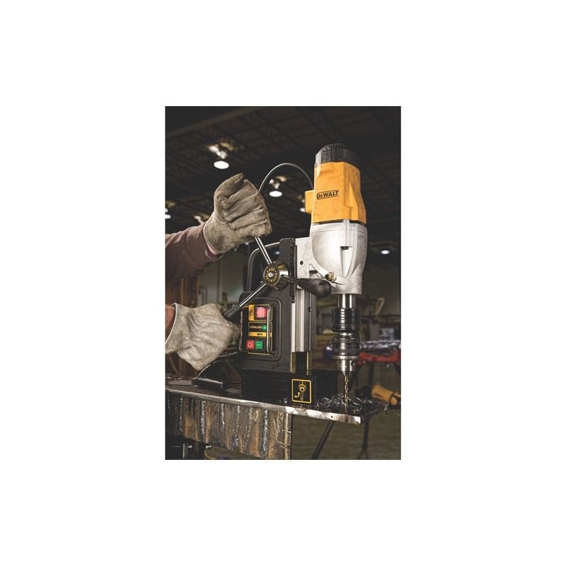 DEWALT | DWE1622K 2" 2 - Speed Magnetic Drill Press - Mississauga Hardware Centre IncDEWALTDWE1622K