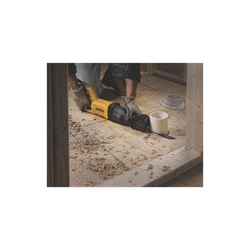 DEWALT | DWE305 12.0 Amps Corded Reciprocating Saw - Mississauga Hardware Centre IncDEWALTDWE305