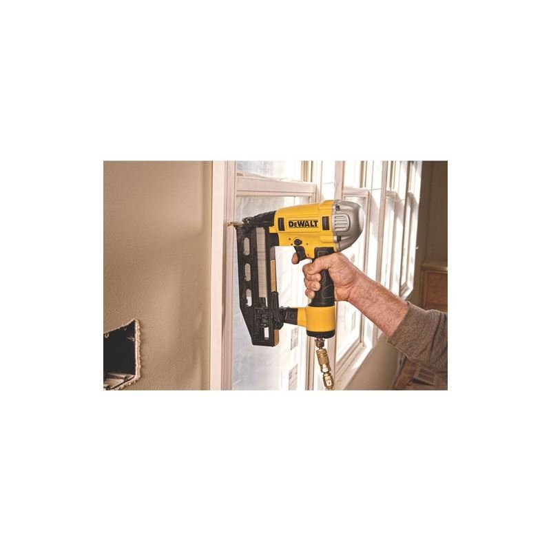DEWALT DWFP71917 16 GA Precision PointTM Finish Nailer - Mississauga Hardware Centre IncDEWALTDWFP71917