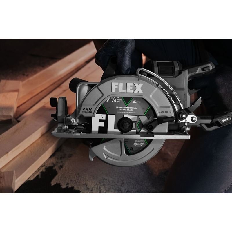 FLEX FX2141R - 1J 7 - 1/4 in Rear Handle Saw Circular Saw Stacked Lithium Kit - Mississauga Hardware Centre Inc