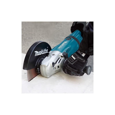 Makita | GA7031 7" Angle Grinder - Mississauga Hardware Centre IncMakitaGA7031