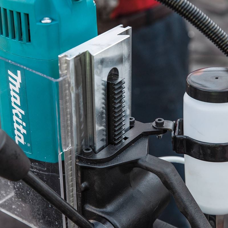 Makita HB350 1 - 3/8in Magnetic Drill - Mississauga Hardware Centre IncMakitaHB350