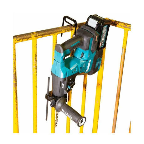 Makita HR001GM101 40V MAX XGT 1 - 1/8 in Rotary Hammer (4.0 Ah) Kit with AWS and AFT - Mississauga Hardware Centre IncMakitaHR001GM101