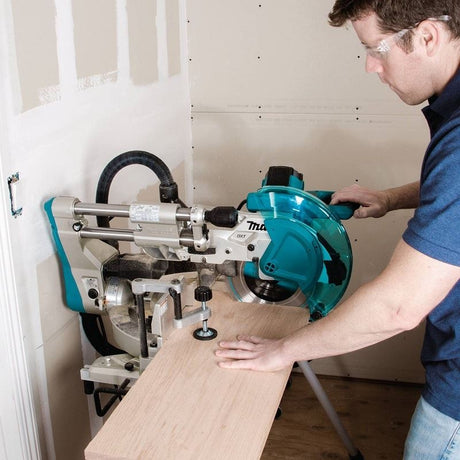 Makita LS1019L 10" Dual Sliding Compound Mitre Saw With Laser - Mississauga Hardware Centre IncMakitaLS1019L