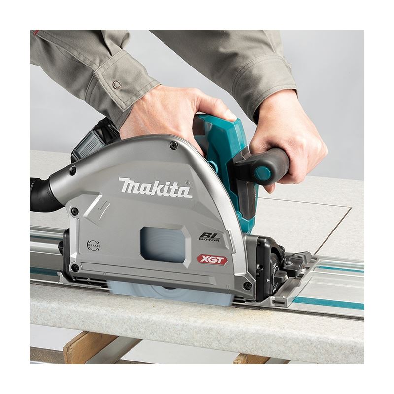 Makita SP001GZ02 40V 6 - 1/2in Plunge Cut Saw with Brushless Motor & AWS - Mississauga Hardware Centre IncMakitaSP001GZ02