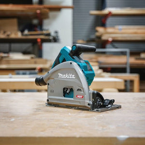 Makita SP001GZ05 40V MAX XGT Li - Ion BL 6 - 1/2in Plunge Cut Circular Saw with 55in Guide Rail - Mississauga Hardware Centre IncMakitaSP001GZ05