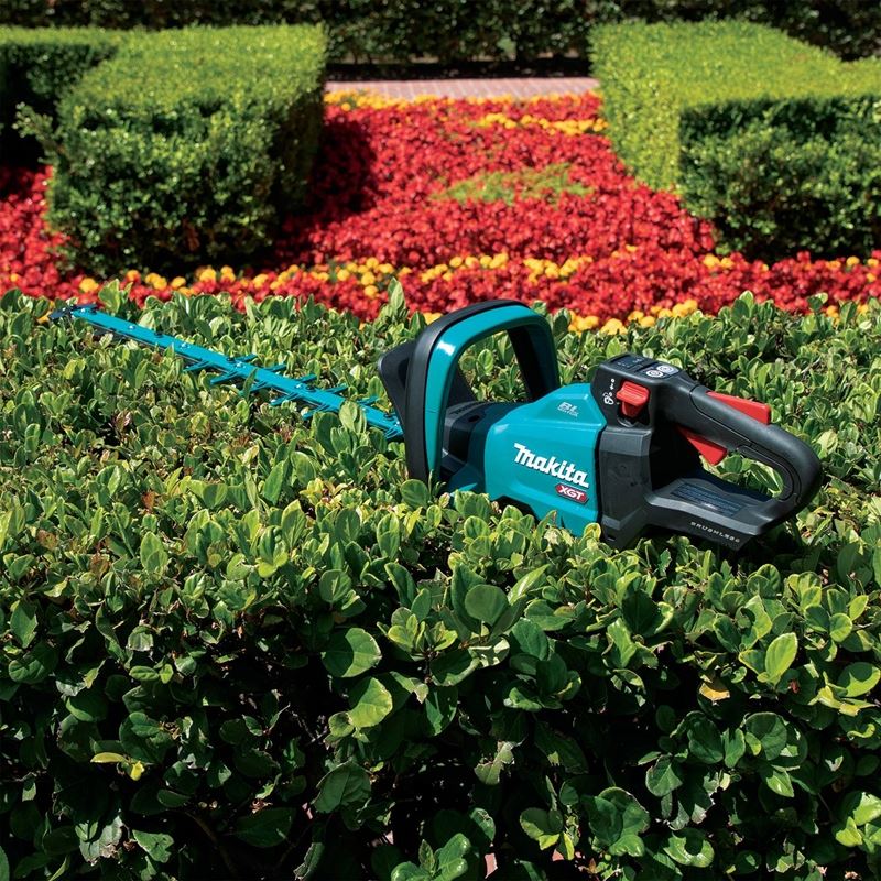 Makita UH008GZ 40V XGT 24in Hedge Trimmer with Brushless Motor (Tool Only) - Mississauga Hardware Centre IncMakitaUH008GZ