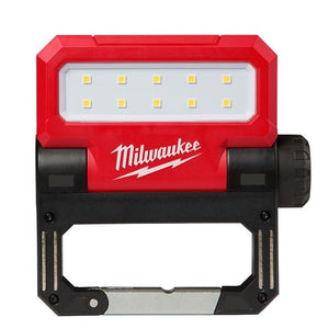 Milwaukee 2114 - 21 USB Rechargeable Flood Light - Mississauga Hardware Centre IncMilwaukee2114-21