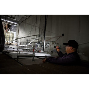 Milwaukee 2162 - 21 RLUSB 2000L SLIDE FOCUS FLASHLIGHT - Mississauga Hardware Centre Inc