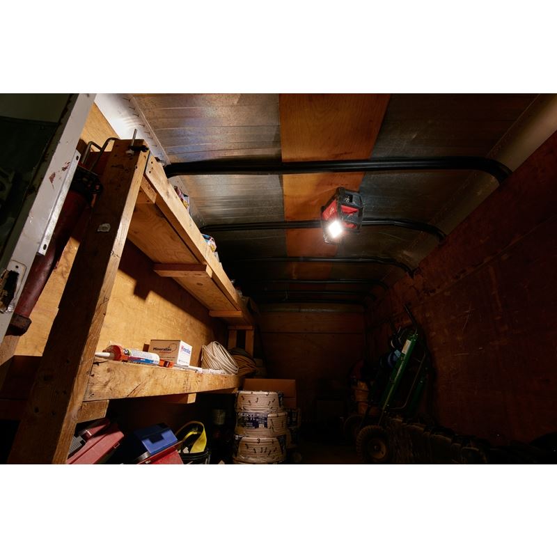 Milwaukee 2360 - 20 M18 TRUEVIEW LED HP Flood Light - Mississauga Hardware Centre IncMilwaukee2360-20