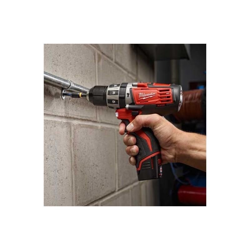 Milwaukee | 2411 - 20 M12 Cordless Lithium - Ion 3/8" Hammer Drill Driver - Mississauga Hardware Centre IncMilwaukee2411-20