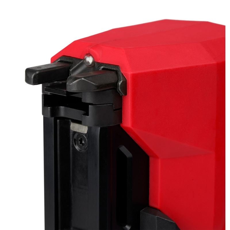 Milwaukee 2448 - 21 M12 Cable Stapler Kit - Mississauga Hardware Centre Inc