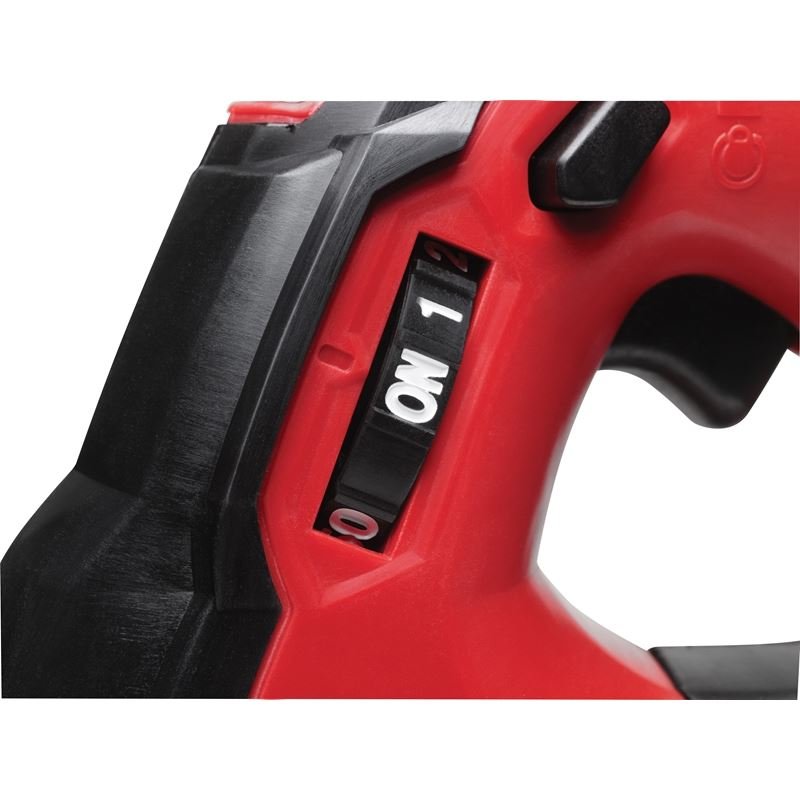 Milwaukee 2767 - 22GG M18 Impact Wrench and Grease Gun Kit - Mississauga Hardware Centre IncMilwaukee2767-22GG