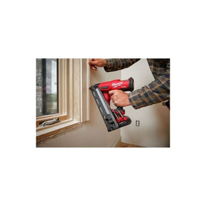 Milwaukee 2839 - 21CT M18 FUEL 15 Gauge Finish Nailer Kit - Mississauga Hardware Centre Inc