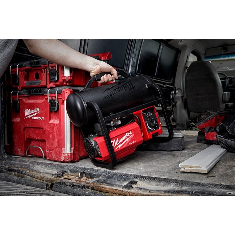 Milwaukee 2840 - 20 Milwaukee 2840 - 20 M18 FUELâ„¢ 2 Gallon Compact Quiet Compressor - Mississauga Hardware Centre Inc