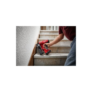 Milwaukee 2841 - 21CT M18 FUEL 16 Gauge Angled Finish Nailer Kit - Mississauga Hardware Centre Inc