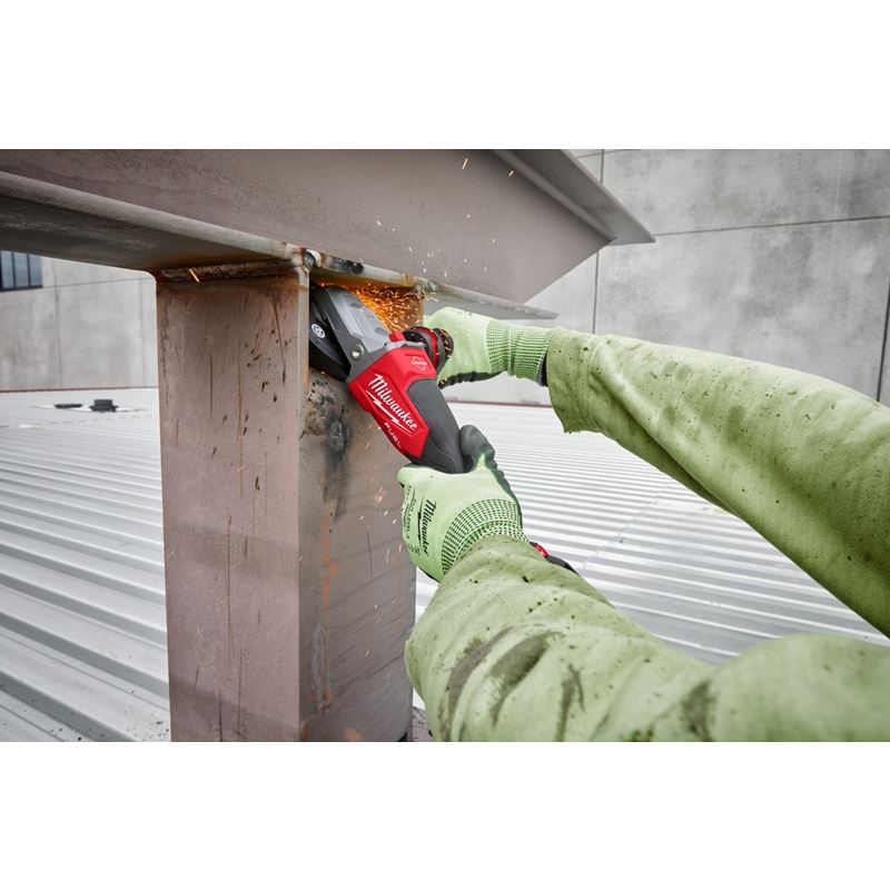 Milwaukee 2886 - 20 M18 FUEL 5in Flathead Braking Grinder, Paddle Switch No - Lock - Mississauga Hardware Centre Inc