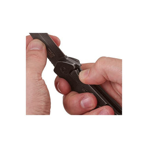 Milwaukee 48 - 22 - 1197 2.5 HARDLINE Smooth Blade Pocket Knife - Mississauga Hardware Centre IncMilwaukee48-22-1997