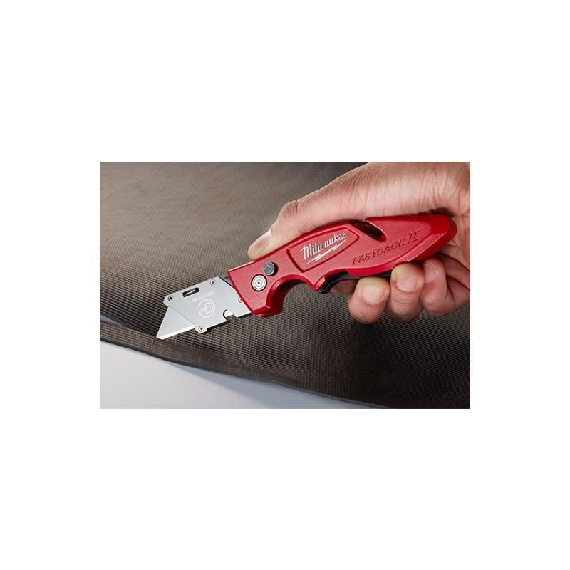 Milwaukee | 48 - 22 - 1902 FASTBACK II Flip Utility Knife With Storage - Mississauga Hardware Centre IncMilwaukee48-22-1902