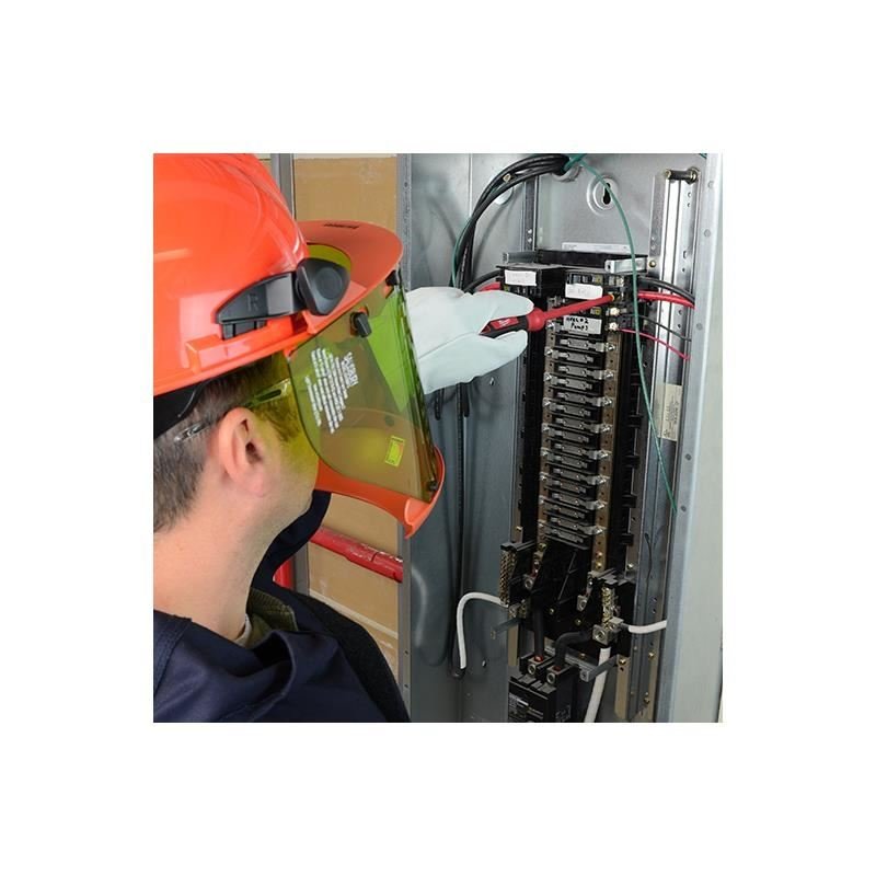 Milwaukee | 48 - 22 - 2204 4 PC 1000V Insulated Screwdriver Set w/ Roll Pouch - Mississauga Hardware Centre IncMilwaukee48-22-2204