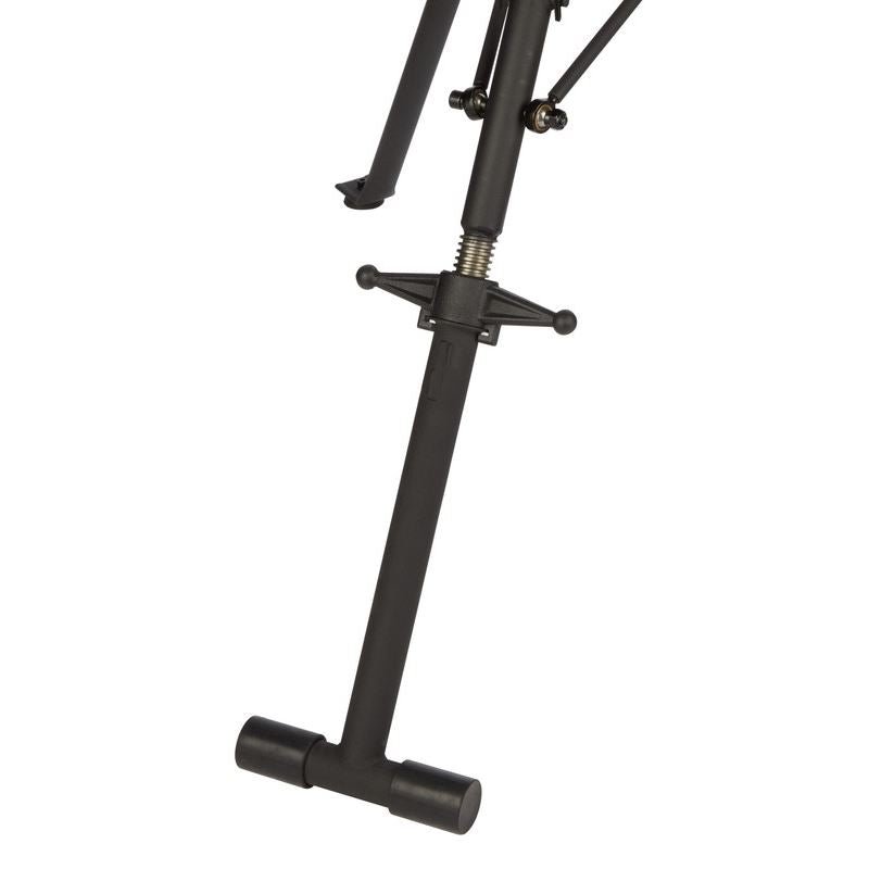 Milwaukee 48 - 22 - 8690 6 in Leveling Tripod Chain Vise - Mississauga Hardware Centre Inc