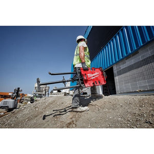 Milwaukee 48 - 22 - 8690 6 in Leveling Tripod Chain Vise - Mississauga Hardware Centre Inc