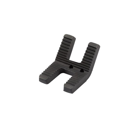 Milwaukee 48 - 22 - 8698 Jaw for 6 in Leveling Tripod Chain Vise - Mississauga Hardware Centre Inc
