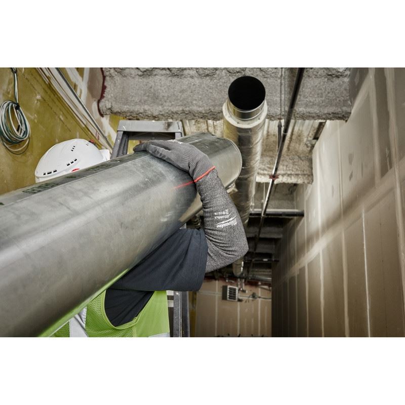 Milwaukee 48 - 73 - 9050 CUT LEVEL 5 PROTECTIVE SLEEVES - 16in - Mississauga Hardware Centre Inc