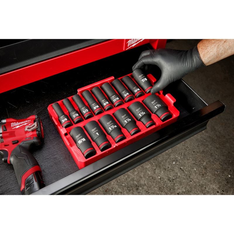 Milwaukee 49 - 66 - 6817 SHOCKWAVE Impact Duty Socket 1/2in Dr 15PC SAE TRAY Set - Mississauga Hardware Centre Inc