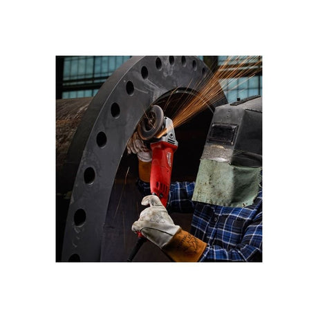 Milwaukee 6121 - 31 11 Amp 4 - 1/2" Small Angle Grinder Trigger Grip, No - Lock - Mississauga Hardware Centre IncMilwaukee6121-31