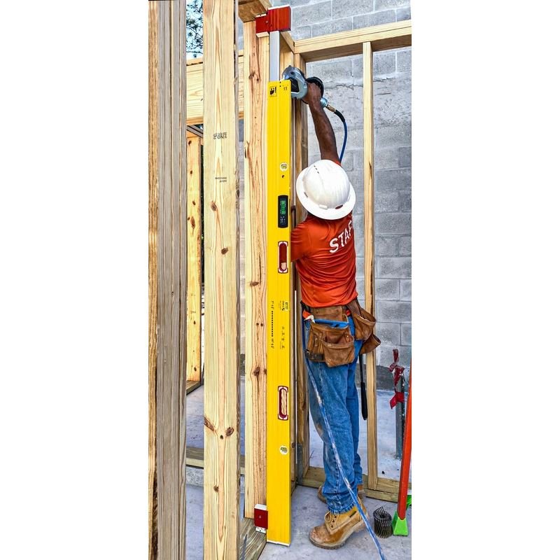 STABILA 37500 TECH 106 T Digital Plate Level 7ft - 12ft with Carrying Case - Mississauga Hardware Centre Inc