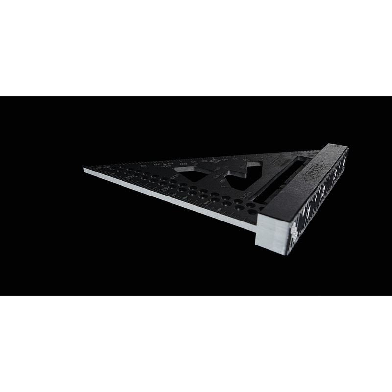 STILETTO STSQ4 4 - 1/2 4in Trim Square - Mississauga Hardware Centre Inc